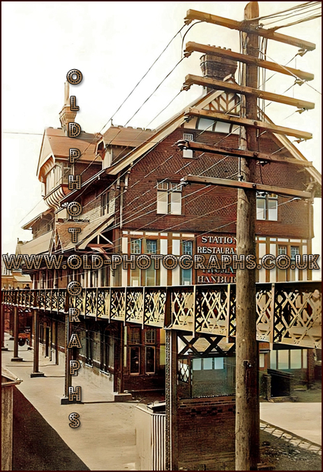 Tilbury : Station Restaurant, formerly Dock Tavern Tilbury : Station Restaurant, formerly Dock Tavern